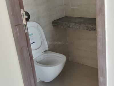 Bathroom Image of 840 Sq.ft 2 BHK Apartment / Flat for sale in Sunteck World, Naigaon East Naigaon for Rs. 7000000
