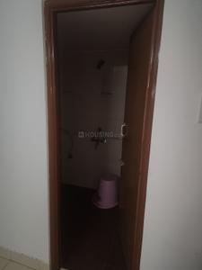 Bathroom Image of 1370 Sq.ft 3 BHK Apartment / Flat for rent in Ram Nagar Nagpur for Rs. 30000