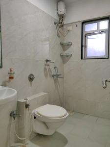 Common Bathroom Image of 720 Sq.ft 1.5 BHK Apartment / Flat for sale in Kasarvadavali Thane for Rs. 8500000