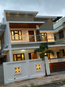 Image of 2320 Sq.ft 4 BHK Villa for sale in Kalamassery, Kochi for Rs. 9800000