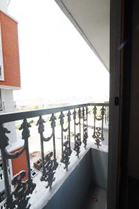 Balcony Image of 1800 Sq.ft 3 BHK Apartment / Flat for sale in Randesan Gandhinagar for Rs. 8400000