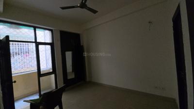 Bedroom Image of 1100 Sq.ft 3 BHK Builder Floor for rent in Aditya World City Residential Plots, Bamheta Village Ghaziabad for Rs. 16000