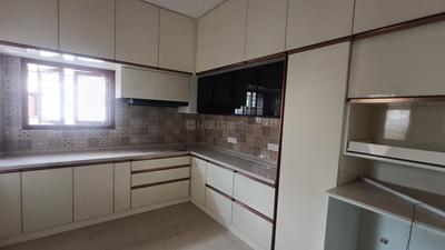 Kitchen Image of 4500 Sq.ft 4 BHK Independent House for sale in Edayarpalayam Coimbatore for Rs. 35000000