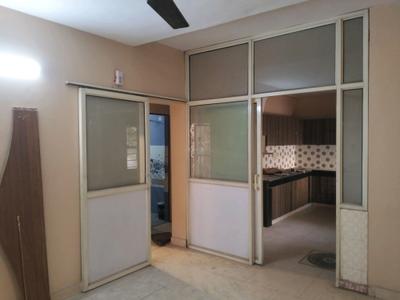 Living Room Image of 1300 Sq.ft 3 BHK Apartment / Flat for sale in  Mayur Vihar Phase 1 Pocket 1 RWA, Mayur Vihar Phase 1 New Delhi for Rs. 20000000