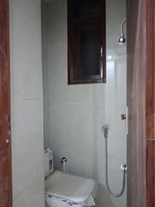 Common Bathroom Image of 625 Sq.ft 1 BHK Apartment / Flat for sale in GCM Gomati Apartment, Sector 49 Noida for Rs. 2600000