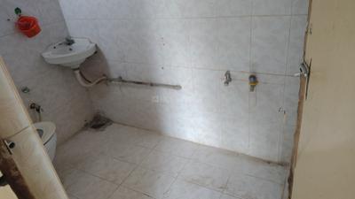 Image of 1150 Sq.ft 2 BHK Apartment / Flat for rent in Akota, Vadodara for Rs. 15000
