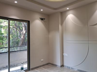 Bedroom Image of 1800 Sq.ft 3 BHK Builder Floor for sale in Paschim Vihar New Delhi for Rs. 35000000