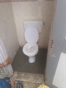 Bathroom Image of 2500 Sq.ft 3.5 BHK Independent House for rent in Panchsheel Colony Meerut for Rs. 35000