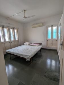 Bedroom Image of 5148 Sq.ft 4 BHK Independent House for sale in Ghatlodiya Ahmedabad for Rs. 40000000