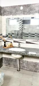Bathroom Image of 1450 Sq.ft 3 BHK Builder Floor for rent in Khatipura Jaipur for Rs. 18000