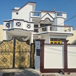 Image of 2900 Sq.ft 5 BHK Duplex for rent in Guru Nanak Nagar, Jammu for Rs. 45000