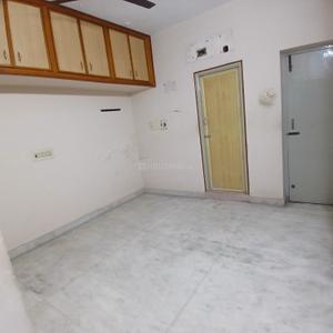 Bedroom Image of 1000 Sq.ft 2 BHK Apartment / Flat for rent in Sarojini Devi Layout Tirupathi for Rs. 14000