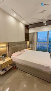 Bedroom Image of 3000 Sq.ft 4 BHK Apartment / Flat for rent in Dadar East Mumbai for Rs. 425000