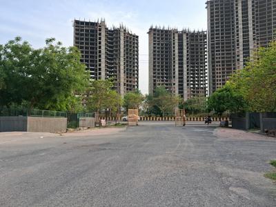 Image of 300 Sq.ft Residential Plot / Land for sale in Supreme Tower, Sector 99, Noida for Rs. 70000000