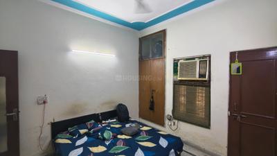 Bedroom Image of 1500 Sq.ft 1 BHK Independent House for rent in Sector 51 Noida for Rs. 10000