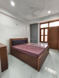 Bedroom Image of 1300 Sq.ft 3 BHK Apartment / Flat for rent in Chhattarpur New Delhi for Rs. 45000