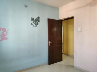 Bedroom Image of 930 Sq.ft 2 BHK Apartment / Flat for rent in Kasarvadavali Thane for Rs. 29000
