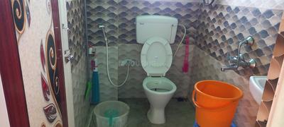 Bathroom Image of 950 Sq.ft 3 BHK Apartment / Flat for sale in Garia, Baruipur Kolkata for Rs. 5500000
