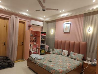 Bedroom Image of 2250 Sq.ft 3 BHK Builder Floor for sale in Sector 4 Gurgaon for Rs. 26000000