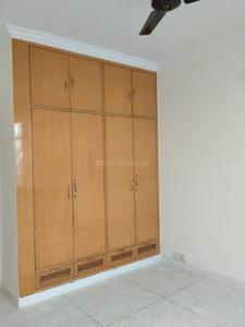 Bedroom Image of 1250 Sq.ft 2 BHK Apartment / Flat for rent in Unitech The Palms, Sector 41 Gurgaon for Rs. 66000