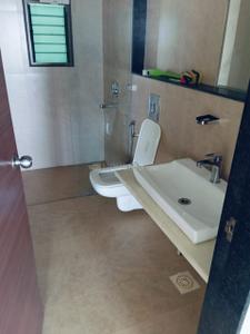 Bathroom Image of 1041 Sq.ft 3 BHK Apartment / Flat for rent in Mirchandani Shalimar Fortleza Phase 1, Hoshangabad Road Bhopal for Rs. 35000