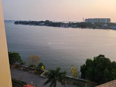 Balcony Image of 1922 Sq.ft 3 BHK Apartment / Flat for rent in Marine Drive Kochi for Rs. 77000