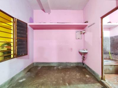Living Room Image of 450 Sq.ft 1 BHK Builder Floor for rent in Keshtopur Kolkata for Rs. 6500