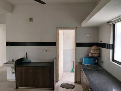 Kitchen Image of 2205 Sq.ft 3 BHK Apartment / Flat for sale in Paldi Ahmedabad for Rs. 12500000
