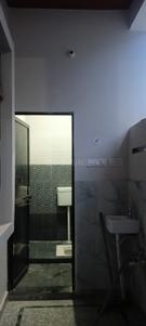 Bathroom Image of 1250 Sq.ft 3 BHK Independent House for rent in Kursi Road Lucknow for Rs. 17500