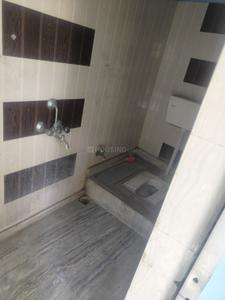 Bathroom Image of 950 Sq.ft 2 BHK Builder Floor for rent in Ratu Road Ranchi for Rs. 8600