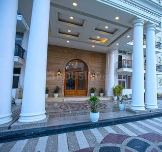 Image of 1465 Sq.ft 3 BHK Apartment / Flat for rent in Omaxe The Palace, Gomti Nagar, Lucknow for Rs. 35000