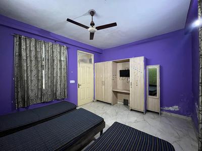 Bedroom Image of Kartik Girls Hostel in Sector 17, Gurgaon