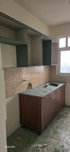 Kitchen Image of 1350 Sq.ft 3 BHK Apartment / Flat for sale in Amrapali Heartbeat City IV, Sector 107 Noida for Rs. 14700000