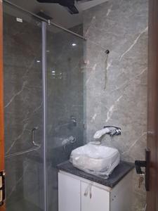 Common Bathroom One Image of 1350 Sq.ft 3 BHK Builder Floor for sale in Paschim Vihar New Delhi for Rs. 26500000