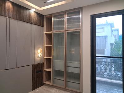 Bedroom Image of 1350 Sq.ft 3 BHK Builder Floor for rent in Paschim Vihar New Delhi for Rs. 50000