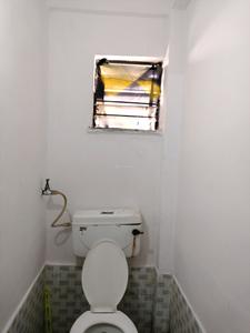 Common Bathroom Two Image of 510 Sq.ft 1 BHK Apartment / Flat for sale in Sector 23 B Pokt 8, Sector 23B Dwarka New Delhi for Rs. 7500000