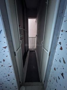 Image of 450 Sq.ft 1 BHK Apartment / Flat for sale in Thane West, Thane for Rs. 8000000