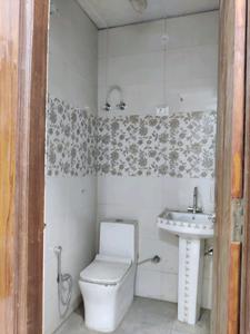 Common Bathroom Image of 1050 Sq.ft 2 BHK Builder Floor for sale in Vasundhara Ghaziabad for Rs. 6200000