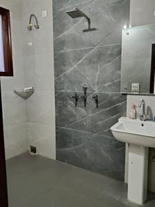 Bathroom Image of 3000 Sq.ft 4 BHK Duplex for rent in Sector -23 Panchkula for Rs. 40000