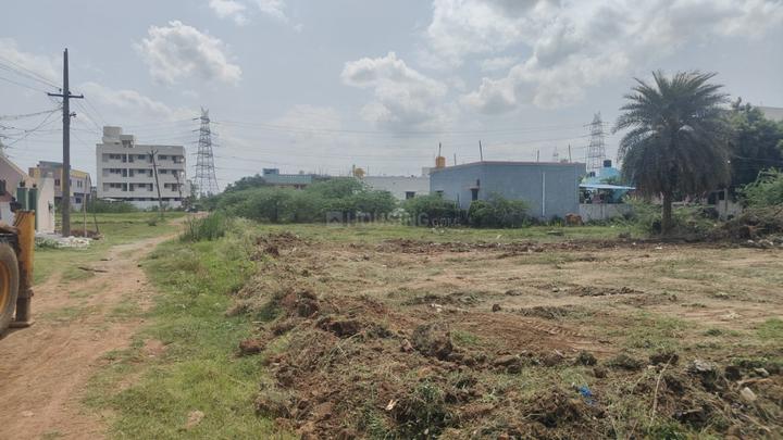 Red Hills Main Image 1