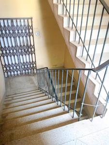 Staircase Image of 750 Sq.ft 2 BHK Apartment / Flat for sale in Kamdahari Kolkata for Rs. 1600000