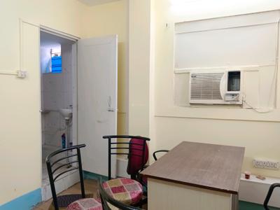 Bedroom Image of 200 Sq.ft 1 RK Builder Floor for rent in Tollygunge Kolkata for Rs. 10000