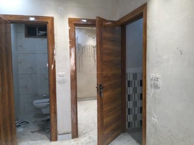 Living Room Image of 600 Sq.ft 3 BHK Builder Floor for sale in Shastri Nagar New Delhi for Rs. 6000000