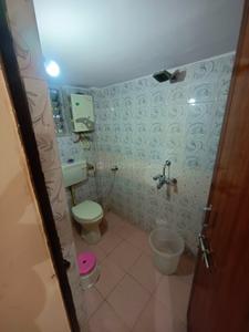 Bathroom Image of 650 Sq.ft 2.5 BHK Apartment / Flat for rent in Ambazari Nagpur for Rs. 20000