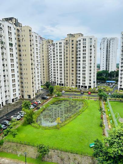 Unitech Vistas Main Image 1