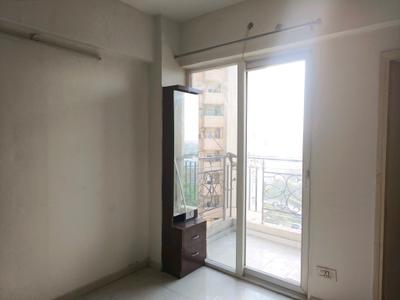 Bedroom Image of 700 Sq.ft 2 BHK Apartment / Flat for sale in Signature Global The Millennia, Sector 37D Gurgaon for Rs. 6800000
