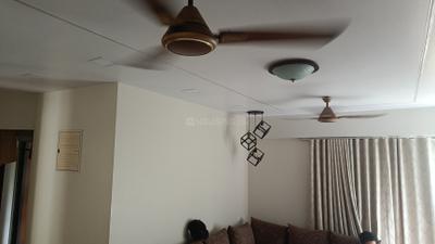 Living Room Image of 1000 Sq.ft 2 BHK Apartment / Flat for rent in Kanakia Eternity Friends CHS, Dharamveer Nagar Thane for Rs. 60000