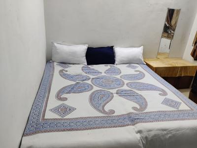 Bedroom Image of Nx pg  in Nai Basti Dundahera, Ghaziabad