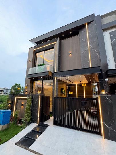 Golden Gate Realty Main Image 1