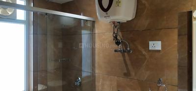 Bathroom Image of 2800 Sq.ft 4 BHK Builder Floor for rent in Vasant Kunj New Delhi for Rs. 90000